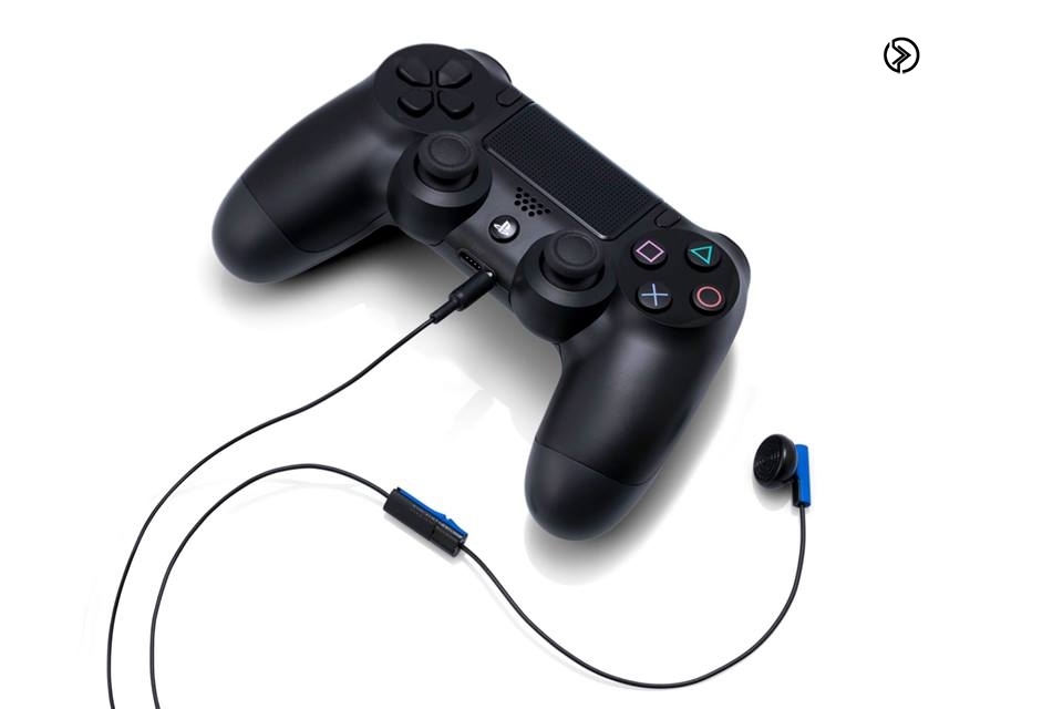 Dualshock 4 and earbud.